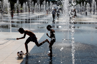法國(guó)南部的夏天
